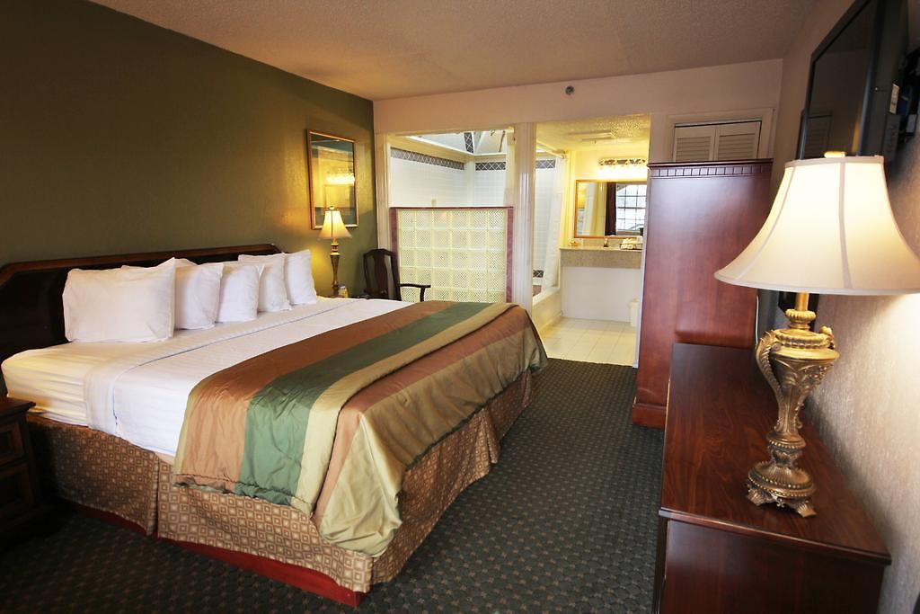 Hotel Rodeway & Nashville