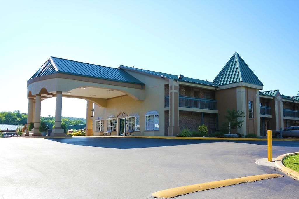 Hotel Rodeway & 3*