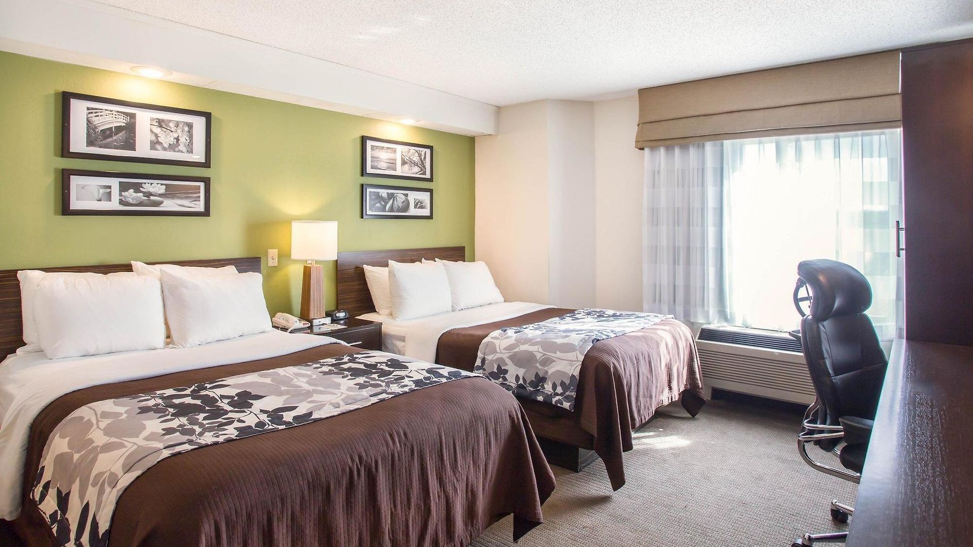 Inn Sleep North - Downtown Area