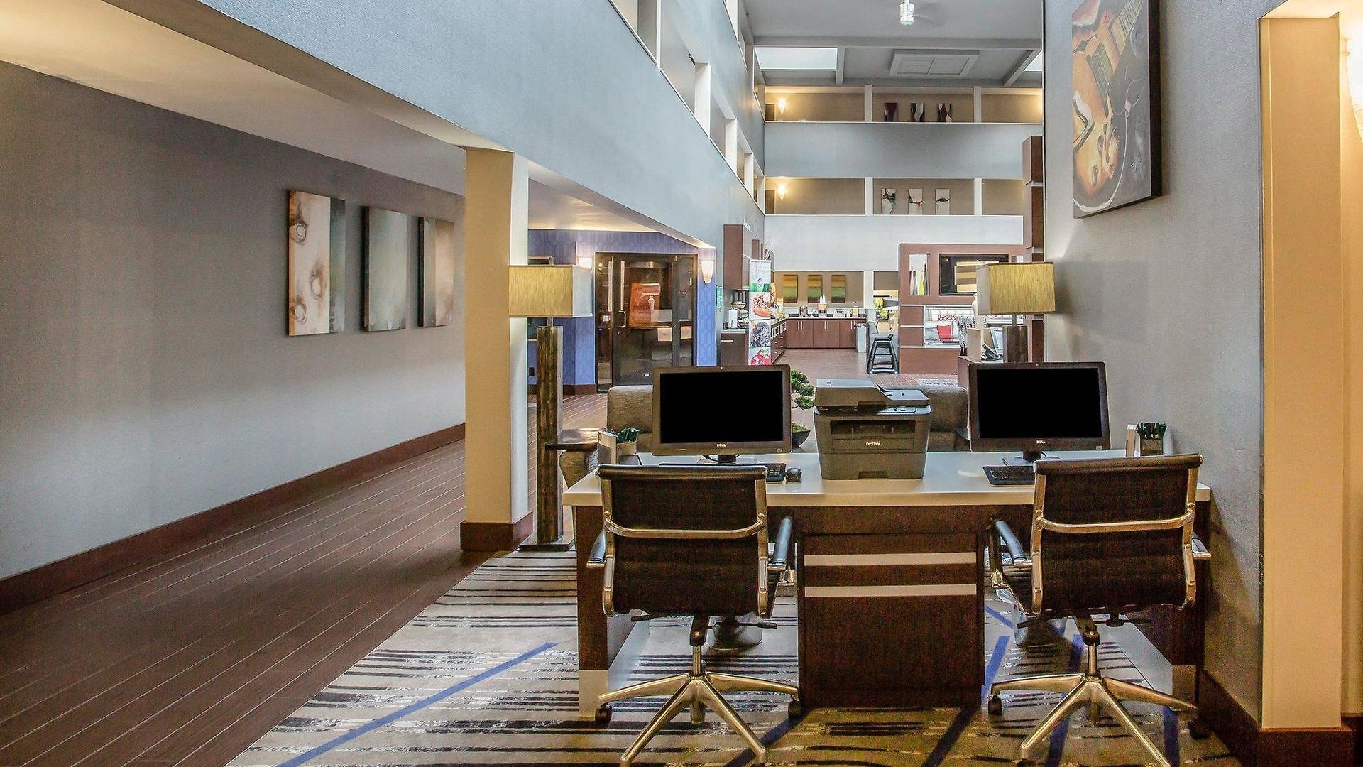 Hotel Quality Airport Nashville