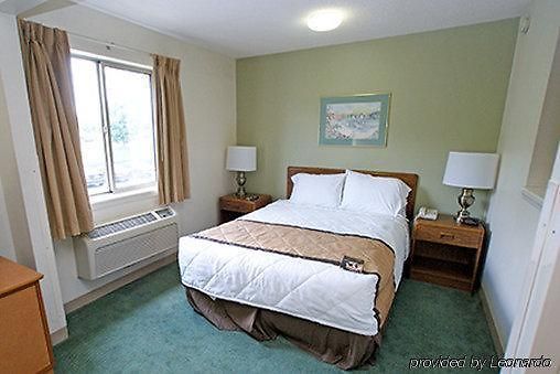 Homestay Suites Hotel 2*