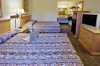Americas Value Near Downtown Nashville