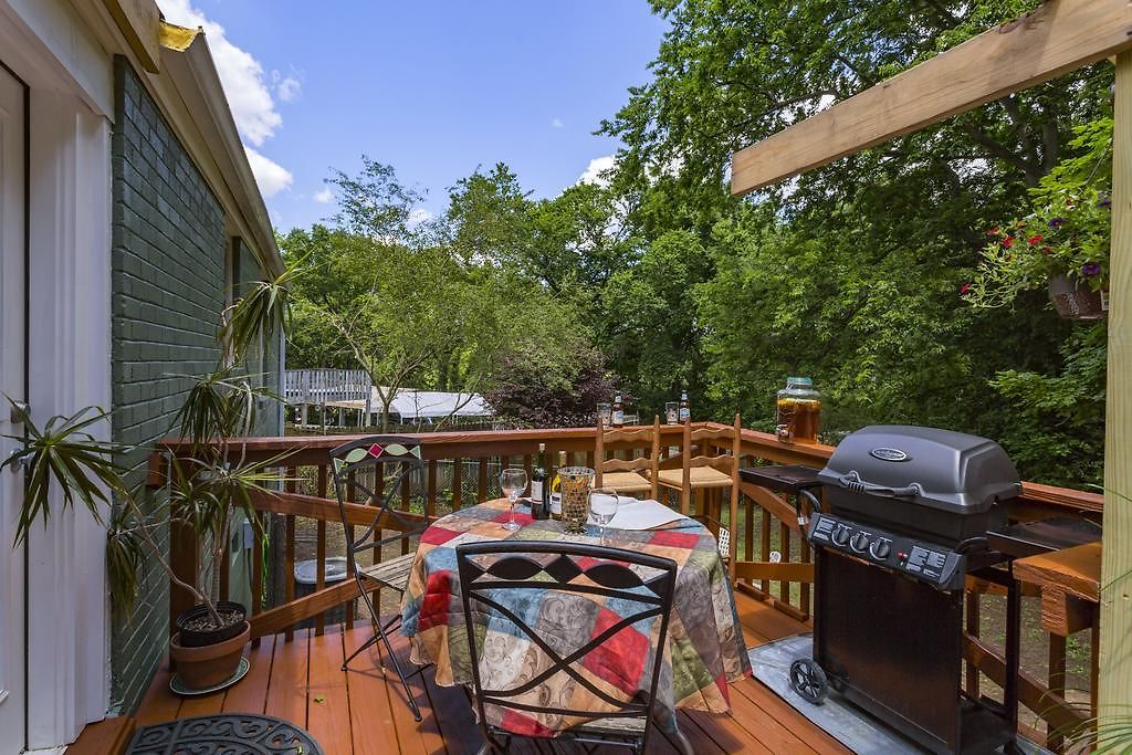 Guest house Southern Charm 2 Bedroom In East *