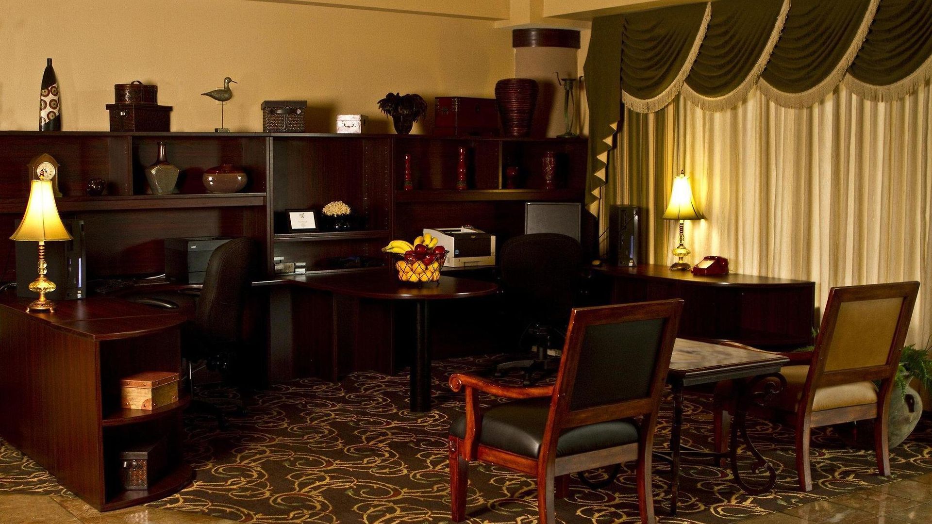 Hotel Doubletree By Hilton Airport