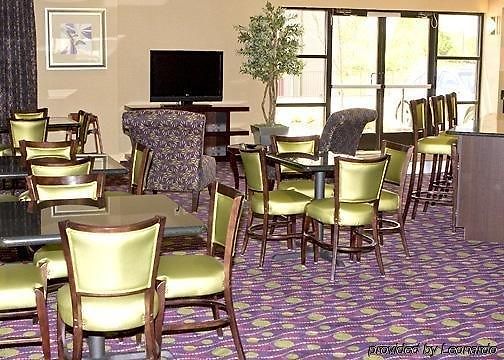 Comfort Near Percy Priest Hotel 4*