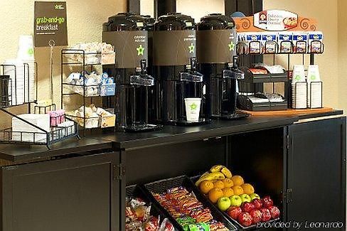 Extended America Select - - Airport Hotel