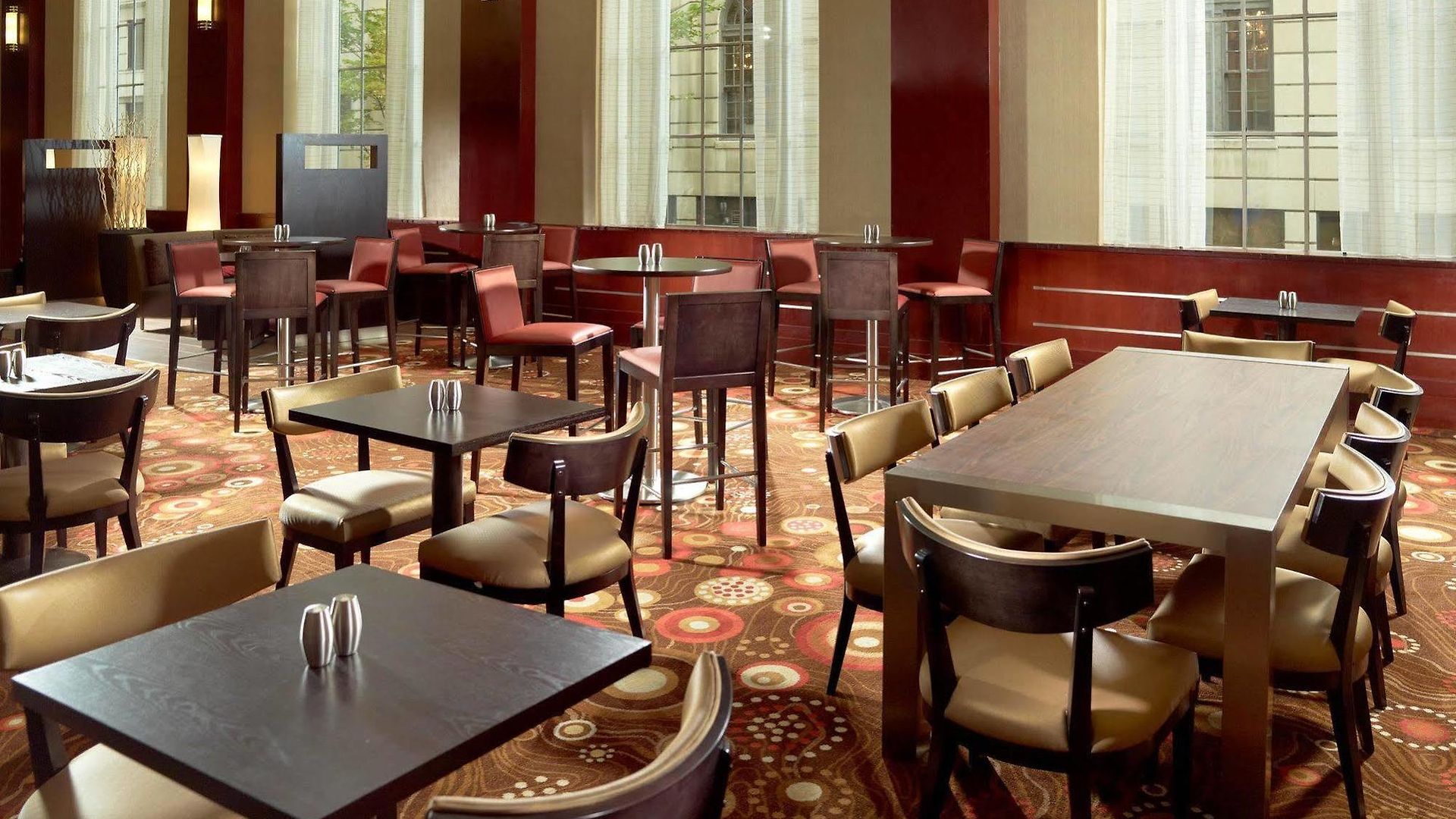 Courtyard By Marriott Downtown Hotel 3*