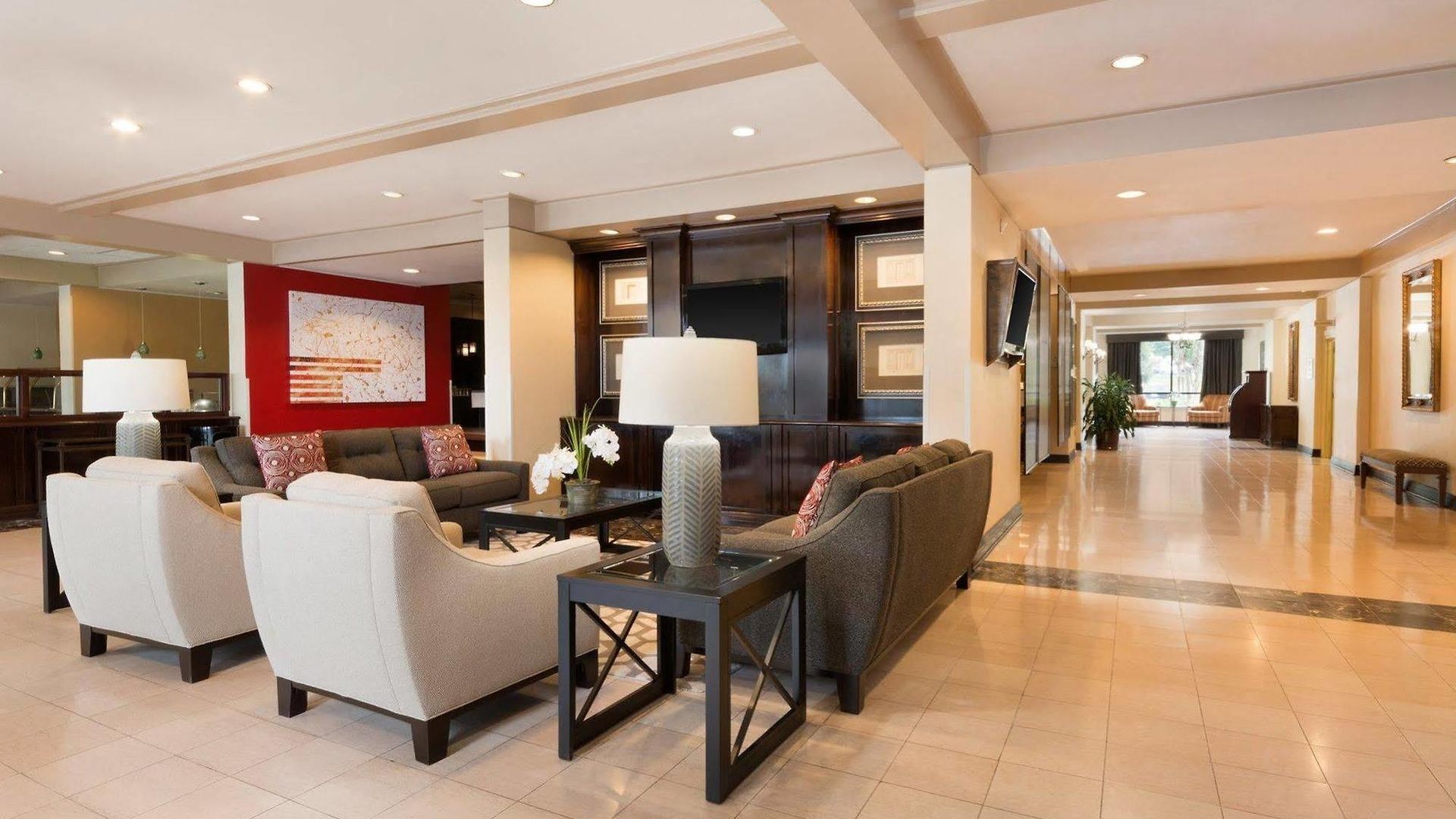 Radisson Airport Hotel