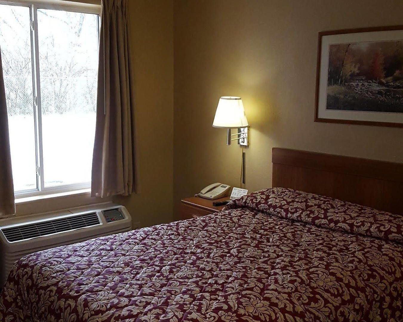 Hometowne By Red Roof - Airport/briley Pkwy Nashville