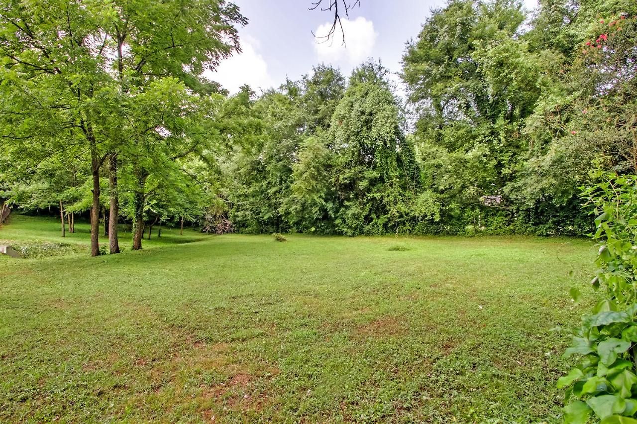 Walk To Trails & Fishing Spots! Lake Ozark Escape Nashville