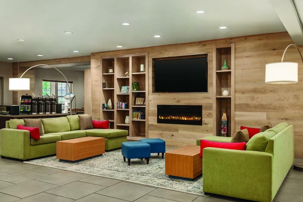 Hotel Country & By Radisson, Airport East, Tn 4*