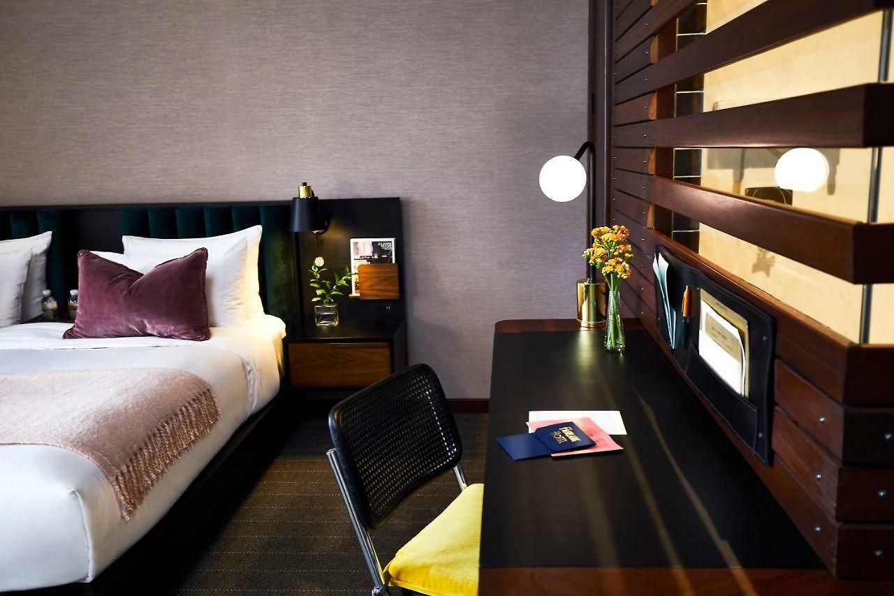 Hotel Fairlane 4*