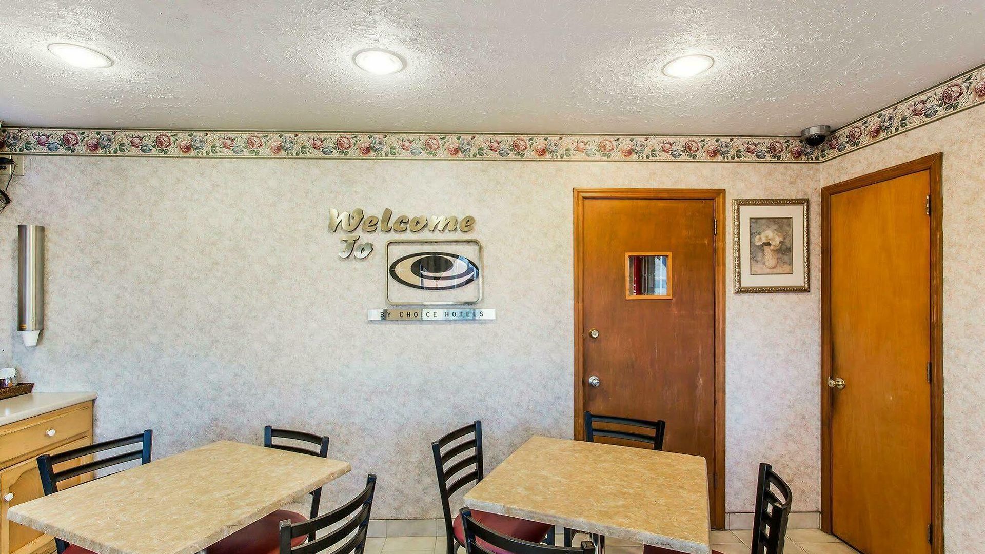 Motel Econo North 3*