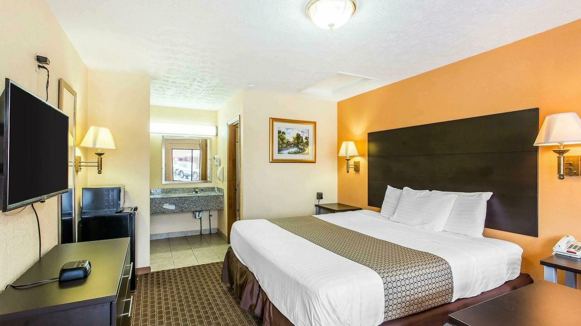 Econo North Motel