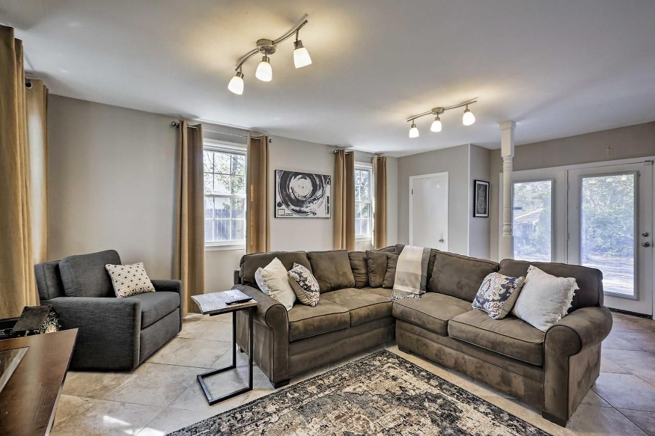 Walk To Music Row: In Edgehill! Holiday home *
