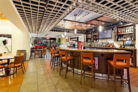 Aloft By Marriott West End Hotel