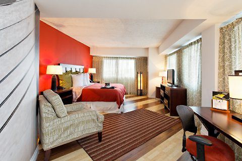 Aloft By Marriott West End Hotel 3*