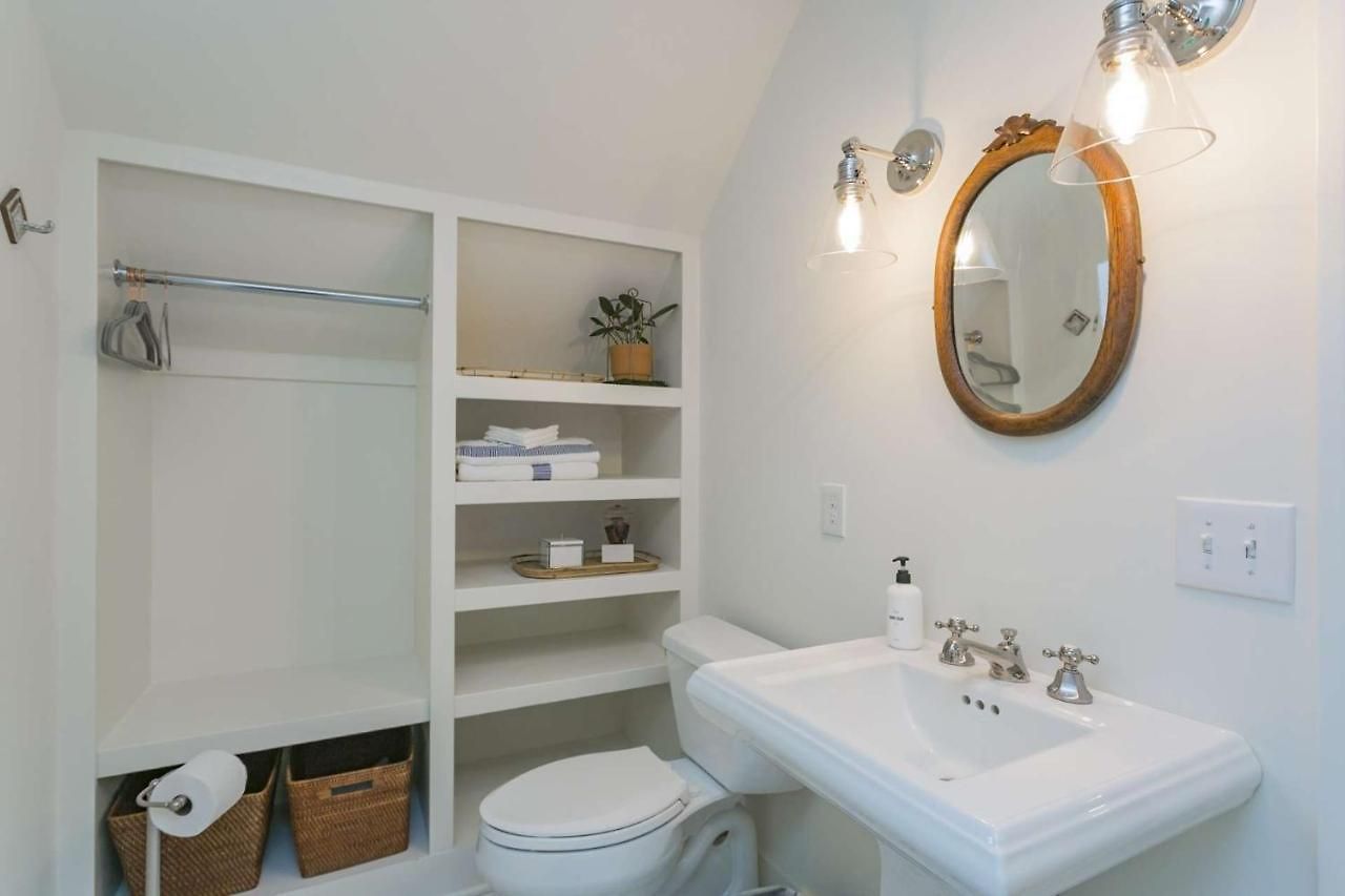 Calvin Garden Getaway * Nashville
