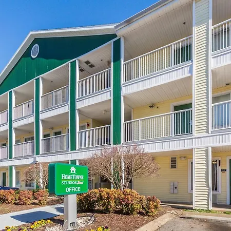 Hotel Hometowne By Red Roof - Airport/briley Pkwy