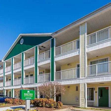 Hometowne By Red Roof - Airport/briley Pkwy 2*