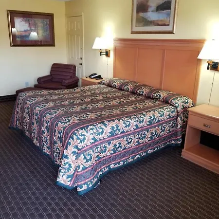 Hermitage Hotel 2*