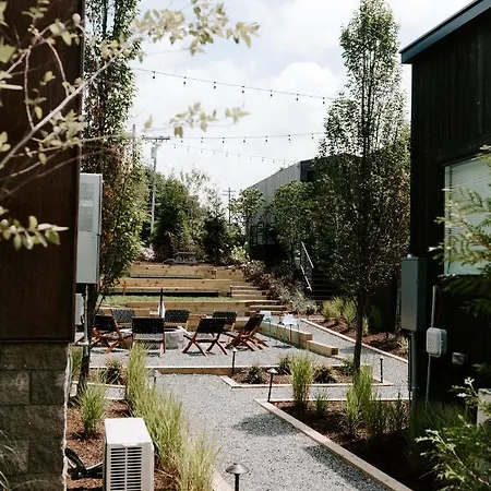 Ironwood Grove, Tiny House
