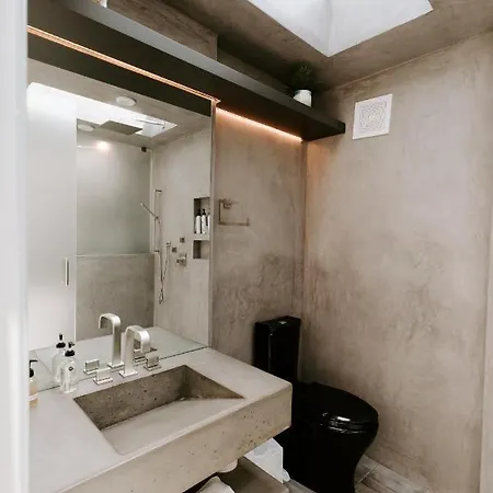 Ironwood Grove, Tiny House 4*