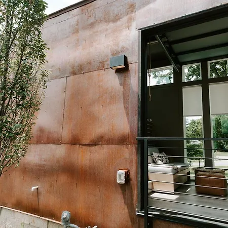 Aparthotel Ironwood Grove, Tiny House