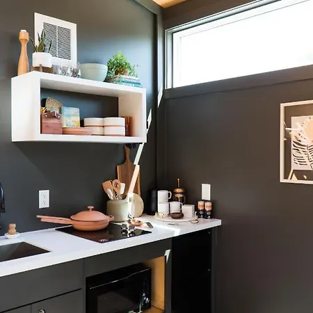 Aparthotel Ironwood Grove, Tiny House Nashville