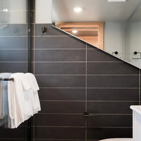 Aparthotel Ironwood Grove, Tiny House