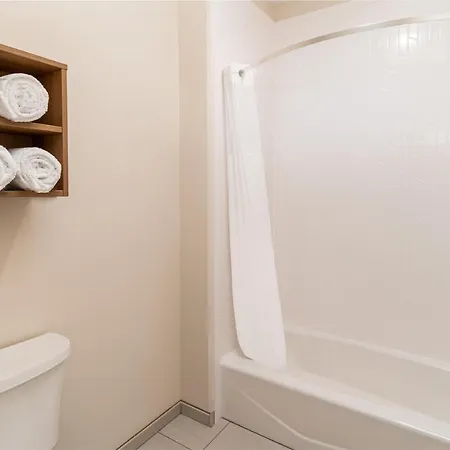 Staybridge - Vanderbilt Area By Ihg Hotel Nashville
