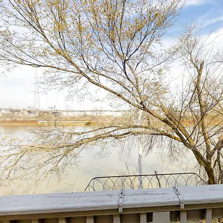 Riverfront Retreat Apartment