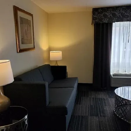 Club & Hotel Nashville