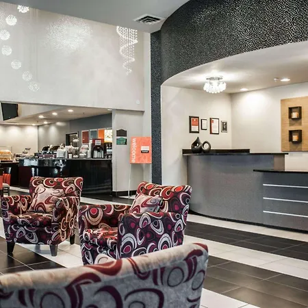 Comfort Airport - Bna Hotel