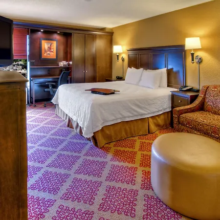 Hotel Hampton / Vanderbilt Nashville