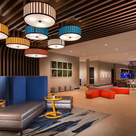 Glo Western Airport Hotel Nashville