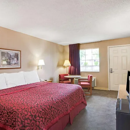Days By Wyndham Joelton/nashville Hotel Nashville