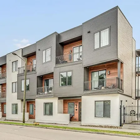 1st Floor No Steps - 2 Miles To Downtown Apartment