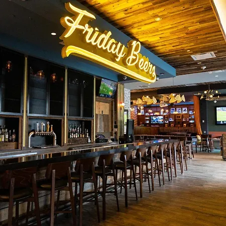 & Downtown - Broadway By Ihg