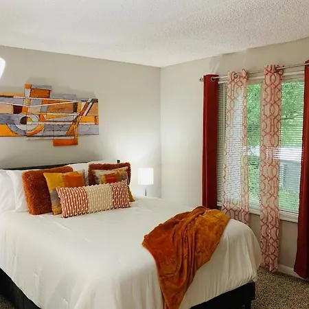 Luxury Townhome 20 Min To Music City, Apartment *
