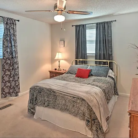 Roomy Getaway On Percy Priest Lake! Nashville