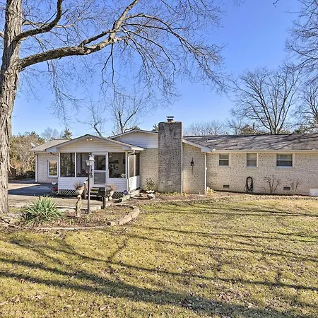Roomy Getaway On Percy Priest Lake! Nashville
