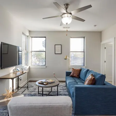 Cozysuites Music Row Stylish 2br W Free Parking Apartment Nashville