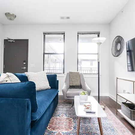 Cozysuites Music Row Elegant 1br W Free Parking Apartment *