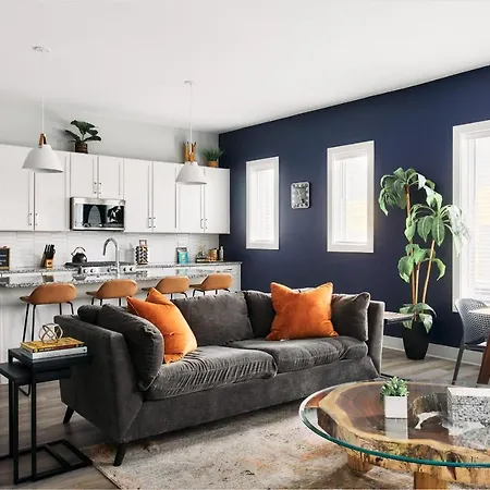 Two Rooftops Spacious Luxury With Private Parking In East Nash *