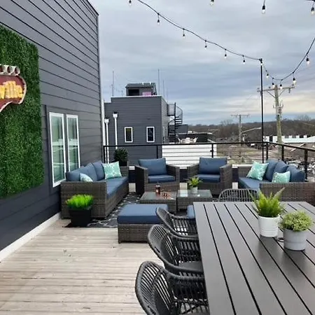 Two Rooftops Spacious Luxury With Private Parking In East Nash * Nashville