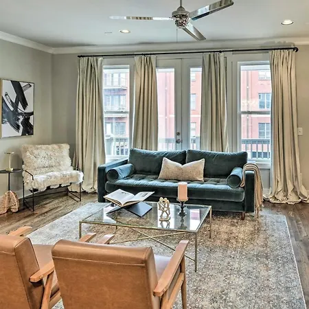 Tasteful Townhome Less Than 2 Miles To Music Row Nashville