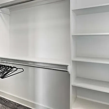 Tasteful Townhome Less Than 2 Miles To Music Row Holiday home