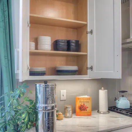 Apartment Luxury 3 Level East-nash W/ Rooftop Terrace
