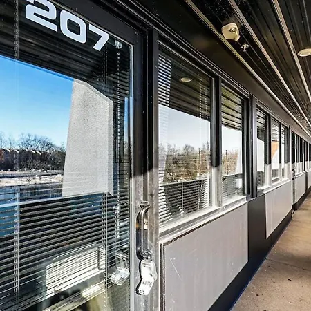 Brand New Near Downtown Nash W Washer Dryer Apartment *